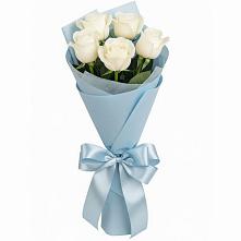 Букет 5 Белых роз Проуд в Марьино
