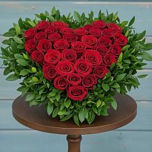 Цветочная композиция из Розы в виде сердца #REPLACE_PRED# Марьино