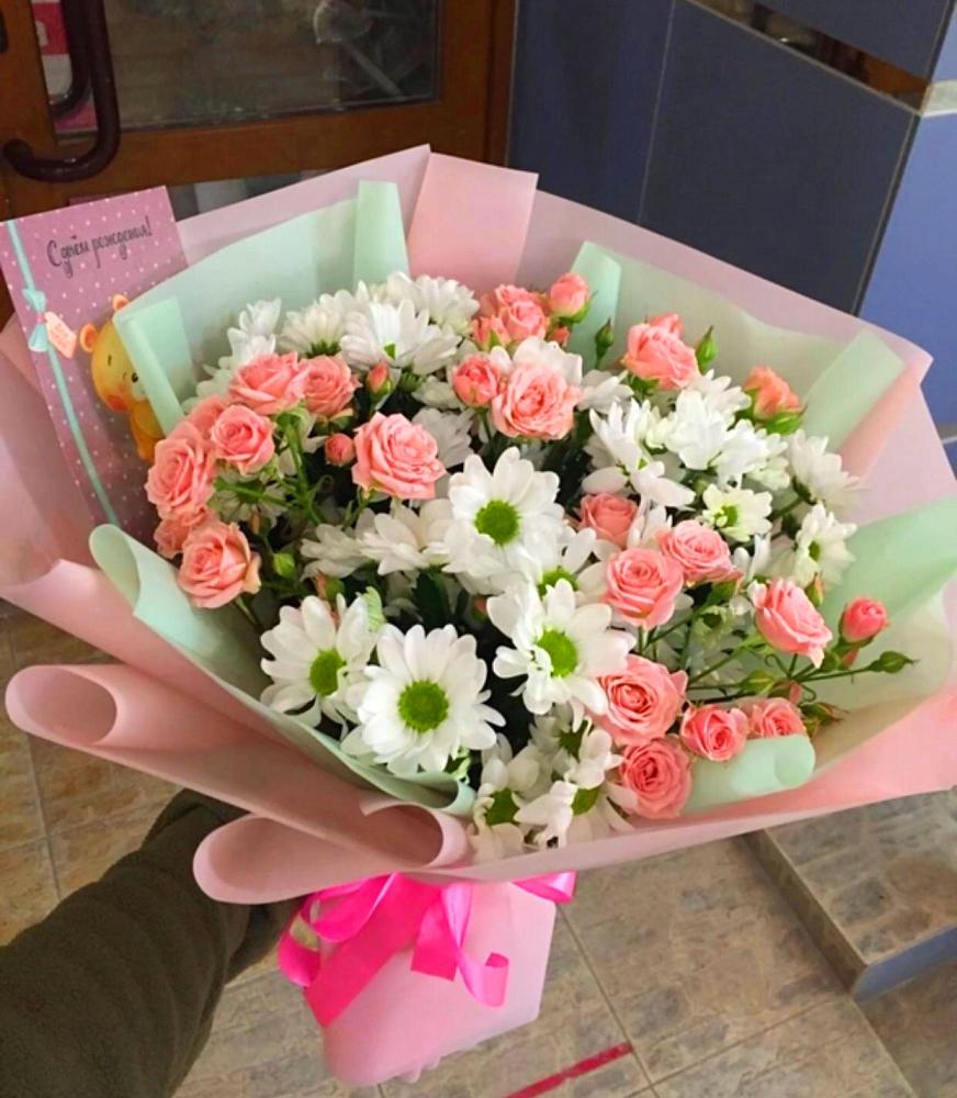 Букет цветов из: Розы и Хризантемы в Марьино