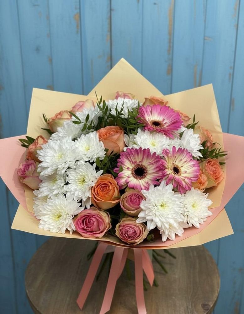 Букет цветов из: Розы, Герберы и Хризантемы в Марьино