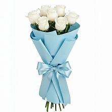 Букет 7 белых роз Проуд в Марьино